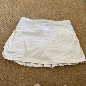 Lululemon ivivva white tennis skirt